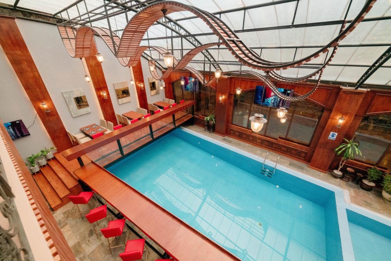 Grand Victoria Boutique Hotel Loja Luaran gambar