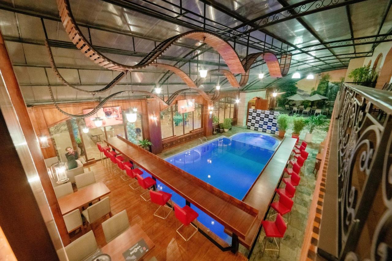 Grand Victoria Boutique Hotel Loja Luaran gambar