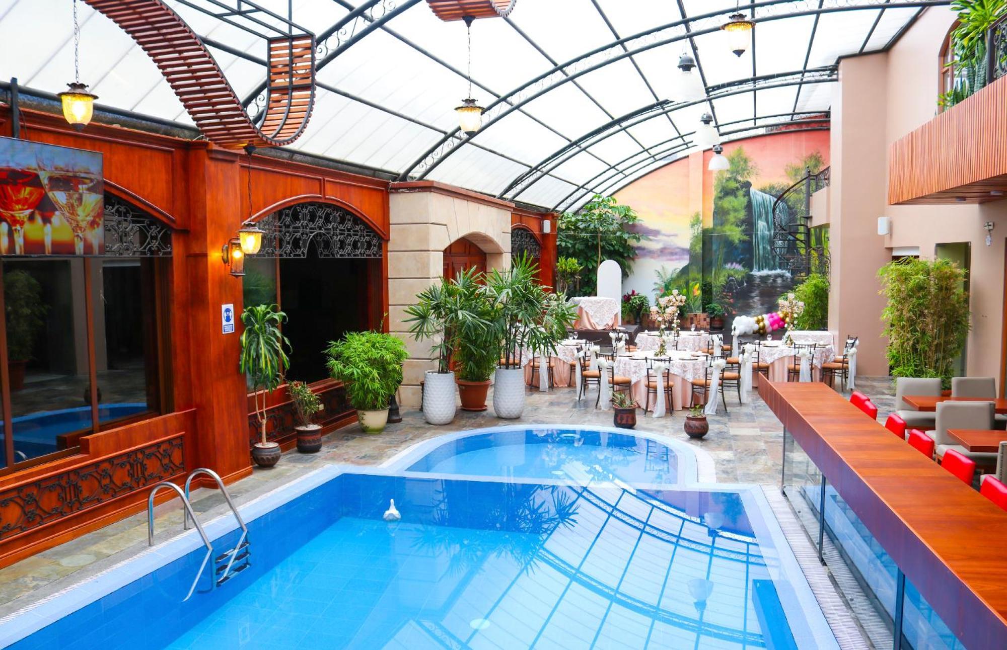 Grand Victoria Boutique Hotel Loja Luaran gambar