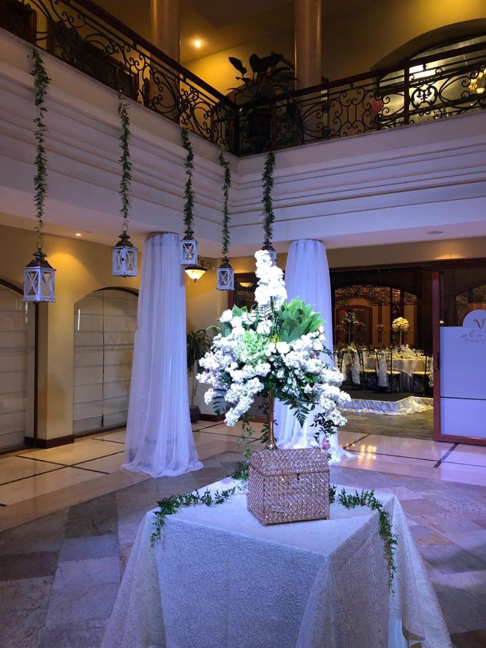 Grand Victoria Boutique Hotel Loja Luaran gambar